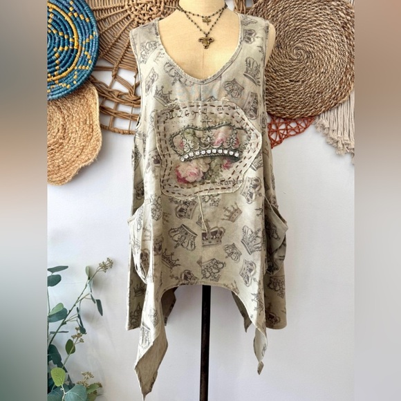 A Rare Bird Tops - A Rare Bird - Royalty Hi Lo Tunic Top NWT